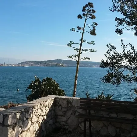 G&b Apartament *