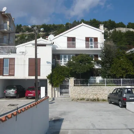 G&b Apartman *